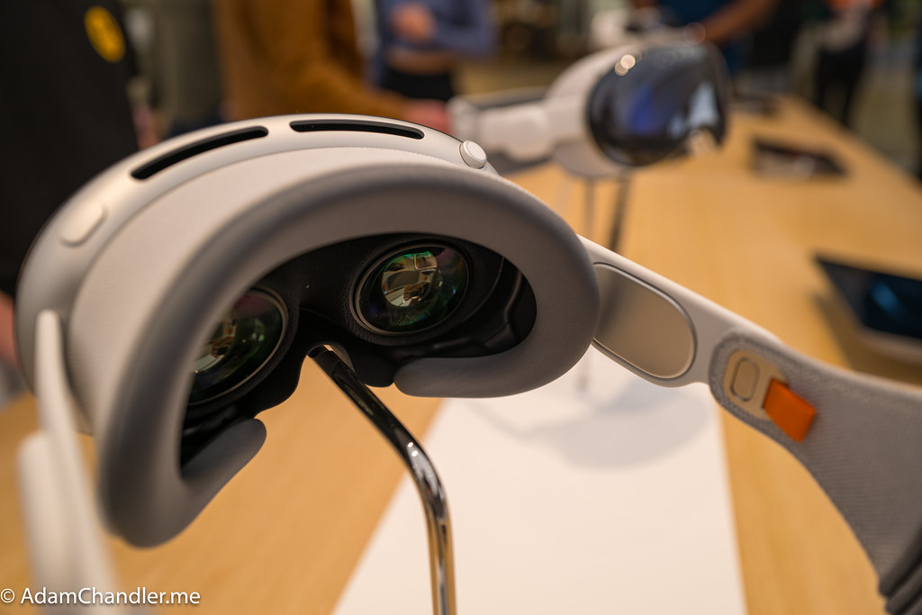 Apple Vision Pro 2