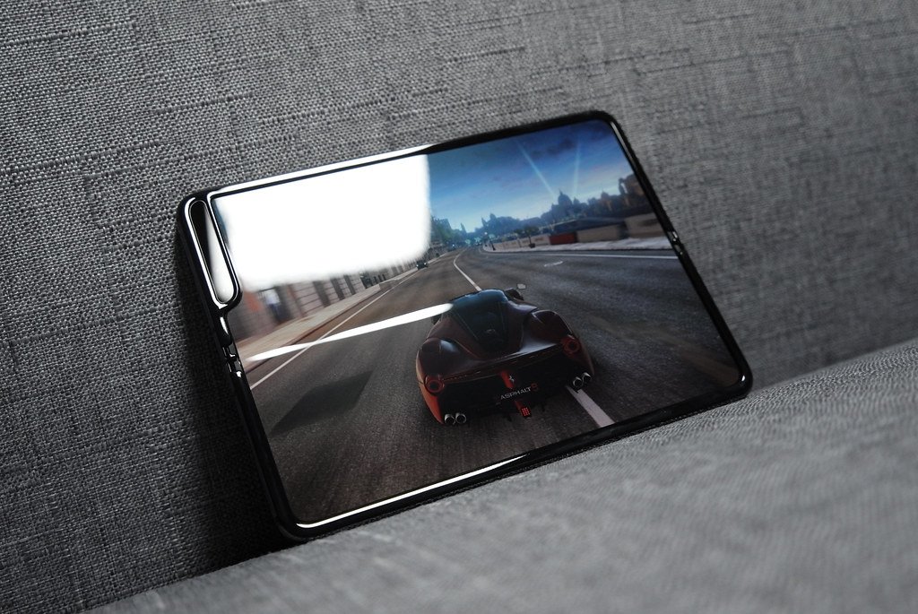 Samsung Galaxy Z Fold Wide