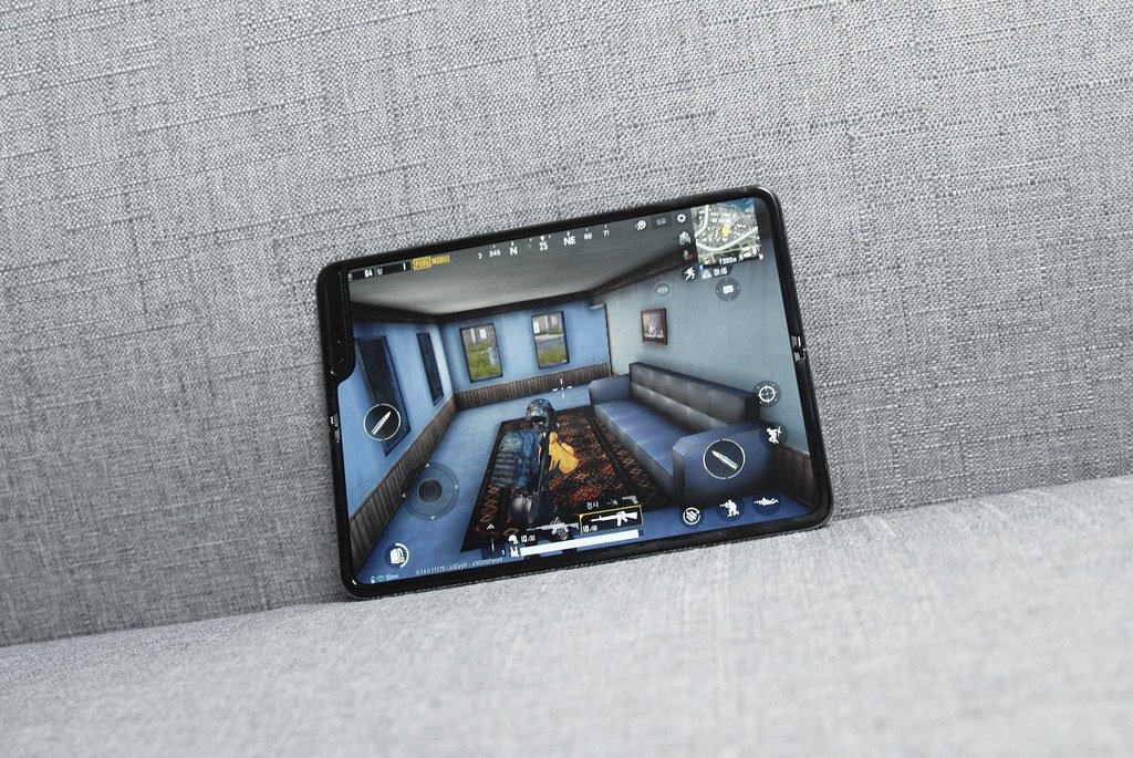 Samsung Galaxy Z Fold Wide
